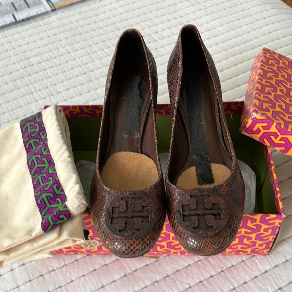 TORY BURCH SHOES Size 8